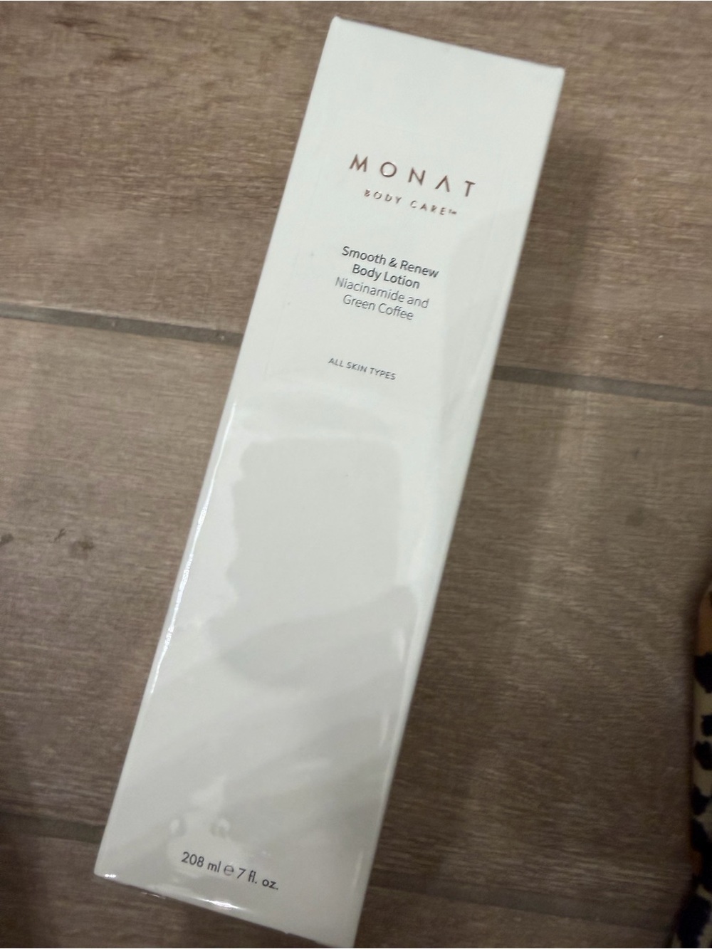 MONAT Smooth & Renew Body Lotion - White